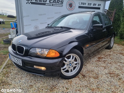 BMW Seria 3 318i