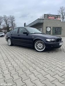 BMW Seria 3 318i