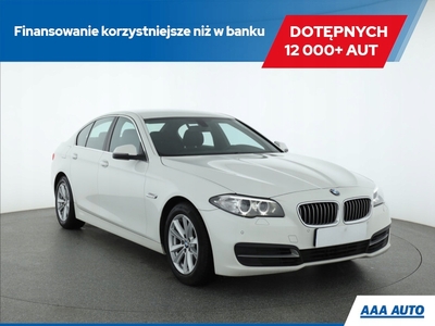 BMW Seria 5 F10-F11 Limuzyna Facelifting 518d 150KM 2016