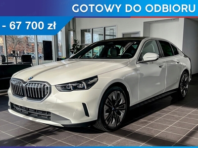 BMW Seria 5 G60-61 Sedan Plug-In 2.0 30e 299KM 2023