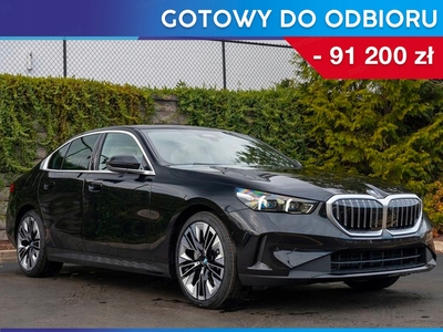 BMW Seria 5 G60 Sedan Plug-In 2.0 30e 299KM 2023