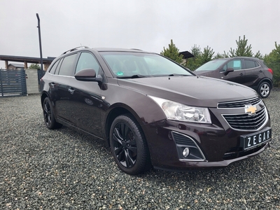 Chevrolet Cruze Kombi 1.4T DOHC 140KM 2013