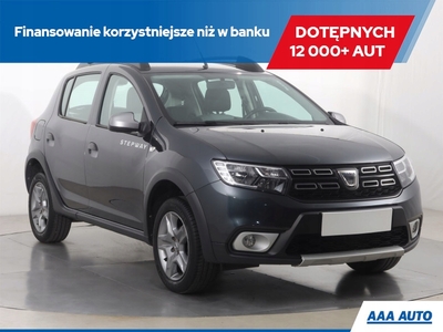 Dacia Logan II Sedan Facelifting 0.9 TCe 90KM 2019