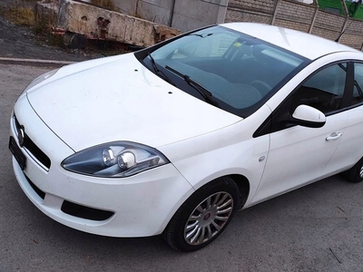 Fiat Bravo II Hatchback 5d 1.4 i 16V MPI 90KM 2012