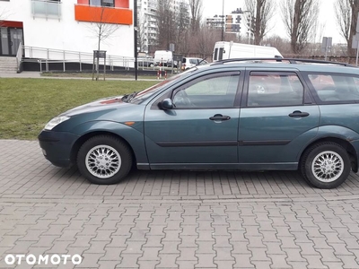 Ford Focus 1.6 Comfort X / 100