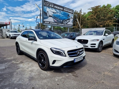 Mercedes GLA I Off-roader 1.6 200 156KM 2014