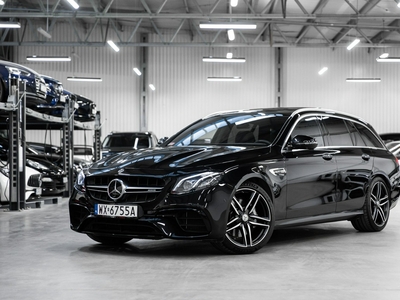 Mercedes Klasa E W213 Kombi AMG 4.0 AMG 63 571KM 2019