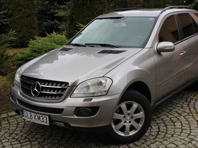 Mercedes Klasa M W164 Off-roader 3.0 V6 (320 CDI) 224KM 2008