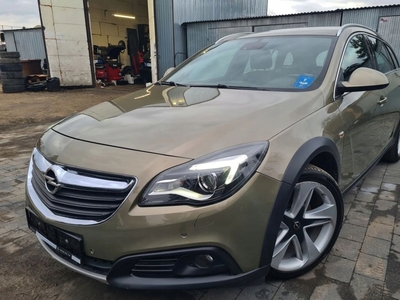 Opel Insignia I Country Tourer 2.0 CDTI Ecotec 170KM 2015