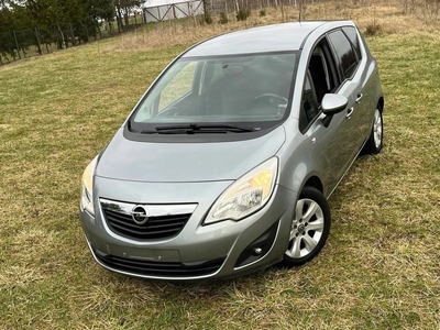 Opel Meriva II Mikrovan 1.4 Turbo ECOTEC 120KM 2013