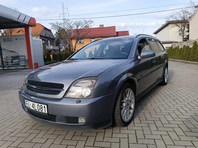 Opel Vectra C 2.2 DTI / KOMBI / XENON / ZADBANA / KAMERA COFANIA / OKAZJA