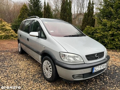 Opel Zafira 1.8 16V Elegance