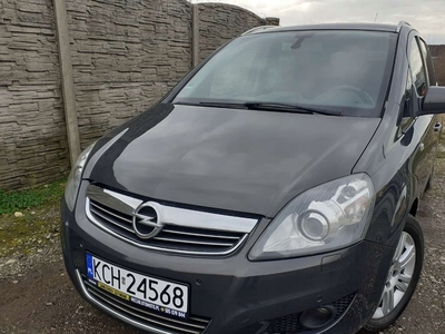 Opel Zafira B 1.8 ECOTEC 140KM 2013