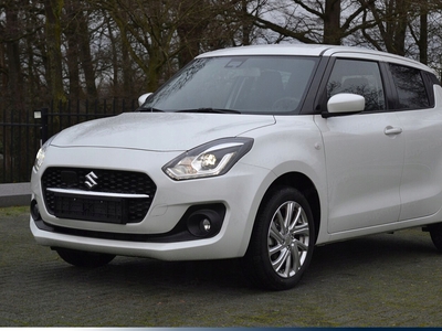 Suzuki Swift VI Hatchback Facelifting 1.2 DualJet SHVS 83KM 2023