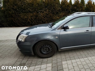 Toyota Avensis 1.8 VVT-i Combi