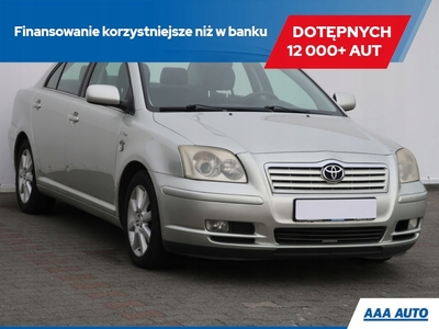 Toyota Avensis II Sedan 2.0 D-4D 116KM 2005