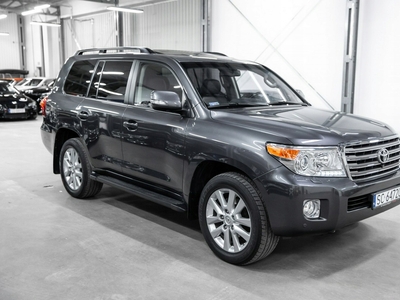 Toyota Land Cruiser VI 2015