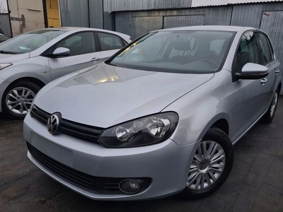 Volkswagen Golf VI Hatchback 5d 1.6 102KM 2010