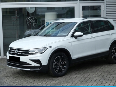 Volkswagen Tiguan II SUV Facelifting 2.0 TSI 190KM 2024