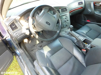 Volvo V70 2.5TDI