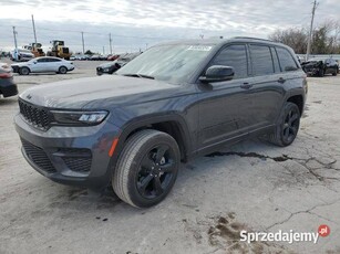 2023 JEEP GRAND CHEROKEE LAREDO