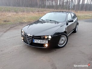 Alfa159 2.4 jtdm,oryginał lakier, nowy dwumas,sprzęgło,po rozrządzie,,