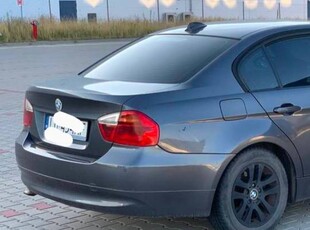 BMW E90