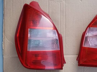 citroen C2 lampy tył kompletne sprawne