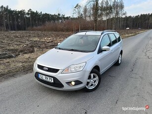 Ford Focus MK2 LIFT 1.8 benzyna klimatronik alu grzane fotele i szyba