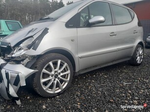 Mercedes A - klasa 2.0 benzyna 02r. z de AVANTGARDE skóra Alu automat