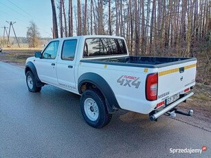 Nissan Navara D22 2.5 DI 130KM 2009rok