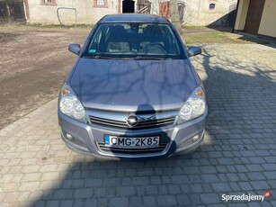 Opel Astra H (III) 1.7 CDTI