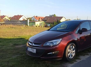 Opel Astra J 2018 1.6 benzyna