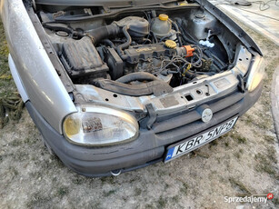 Opel Corsa B 1996 1.2i 45 KM X12SZ - na części