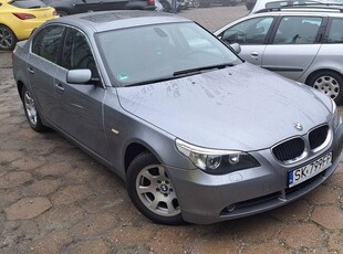 Sprzedam BMW E60 w dobrym stanie.