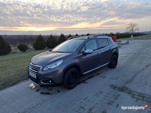 Sprzedam Peugeot 2008 1,2 benzyna z 2013