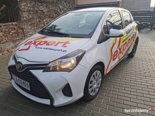 sprzedam toyota yaris 1,3 klima gaz