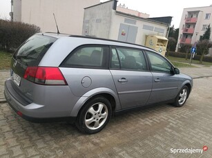 Tanie EKONOMICZNE kombi VECTRA-C rok 2005. p1.9 diesel. Długo OPŁATY