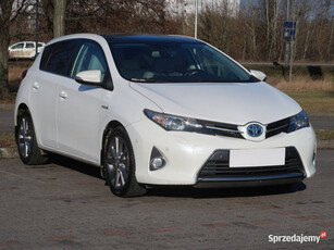 Toyota Auris Hybrid