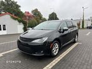 Używany Chrysler Pacifica 2017