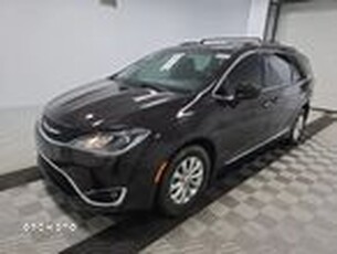 Używany Chrysler Pacifica 2017