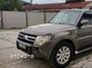 Używany Mitsubishi Pajero 2010