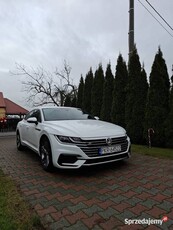 Volkswagen Arteon 2.0 TSI DSG R-Line