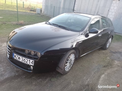 Alfa Romeo 159 z najlepszym silnikiem 1,9 JTD 16V