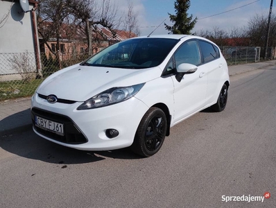 Ford Fiesta 1.2 + GAZ.