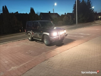 Isuzu trooper 2.6b +lpg opłaty na rok