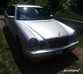 Mercedes E 2.7 CDI 2001r Klima sprawny