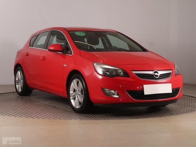 Opel Astra J 1. Właściciel, GAZ, Navi, Klimatronic, Tempomat, Parktronic,