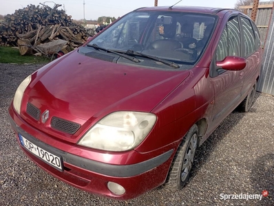 Renault scenic