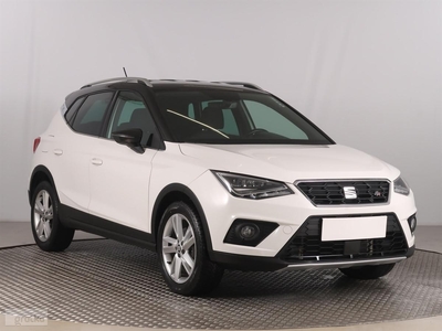 SEAT Arona , Salon Polska, Serwis ASO, Automat, VAT 23%, Klimatronic,